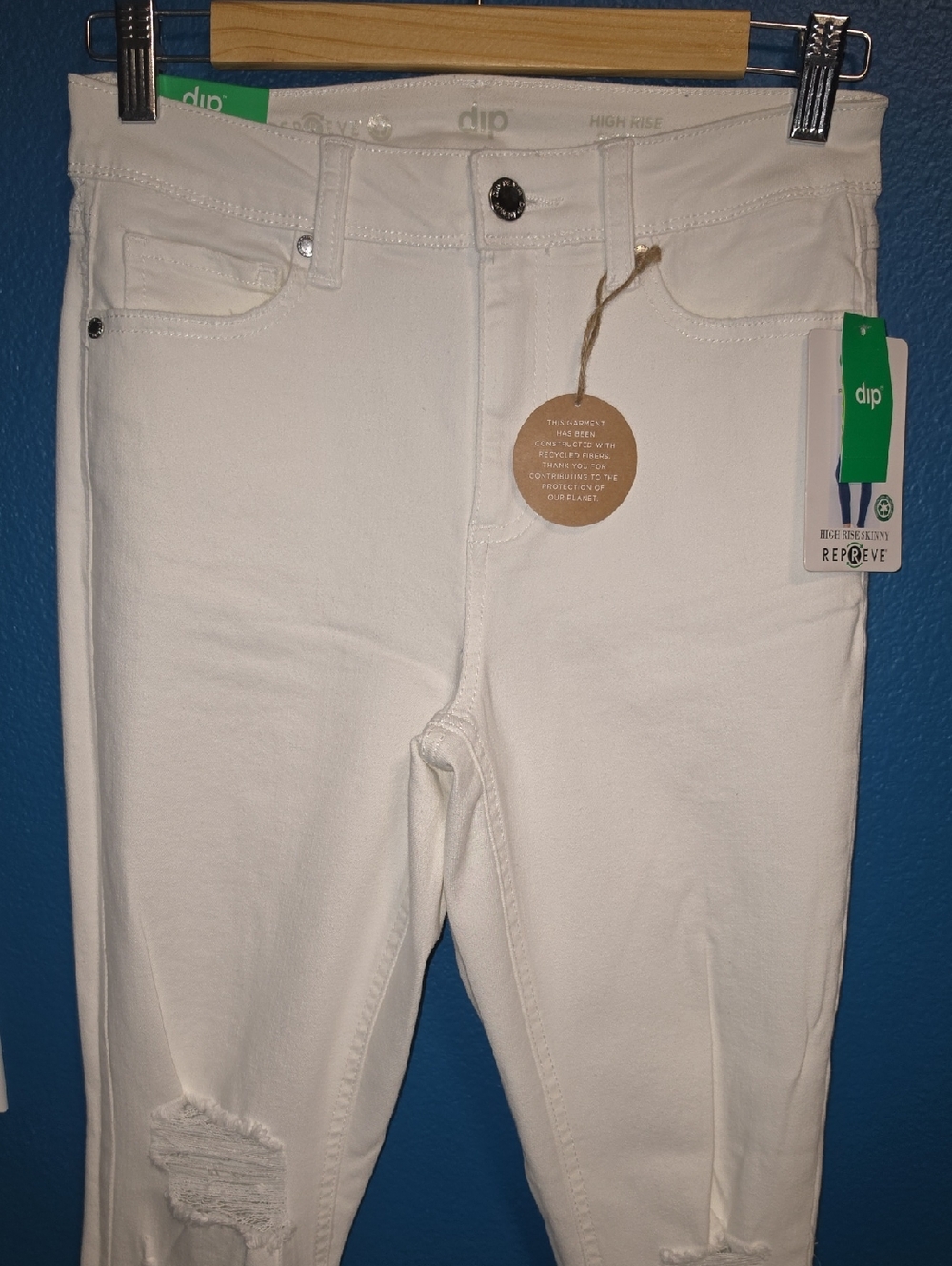 dip High-Rise White Distressed Women’s Jeans